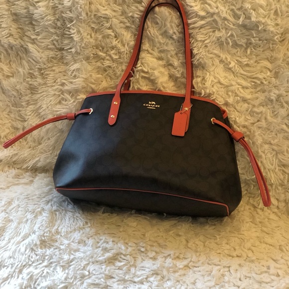 Coach Drawstring Carryall Signature Canvas Purse - Picture 5 of 16